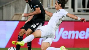 Beşiktaş zirveyi kaybetti (Altay-Beşiktaş) Beşiktaş zirveyi kaybetti (Altay-Beşiktaş)
