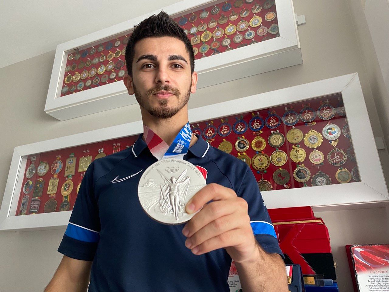 Kundakta başladığı sporda tarih yazdı