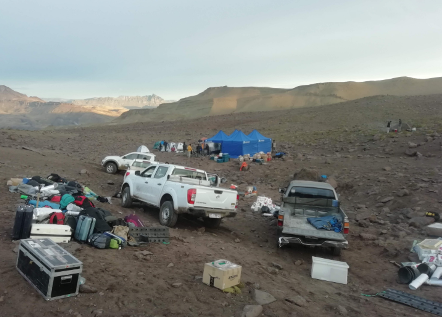 Patagonya'da 70 milyon yıllıkdev dinozor fosili bulundu 1