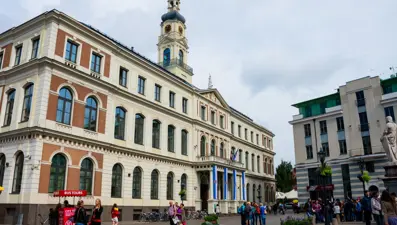 Letonya'da Ruslara dil engeli: Yüzde 61'i başarısız