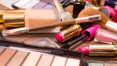 Avrupa'da kozmetik harcaması 104 milyar euroyu aştı: Güzelliğine en düşkün ülkeler