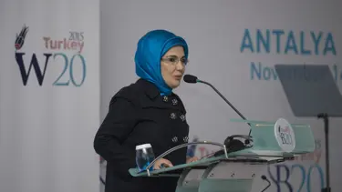 Emine Erdoğan: Terörün her türlüsünü lanetliyorum