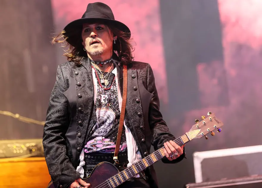 Johnny Depp'li Hollywood Vampires grubu İstanbul'da konser verdi 17