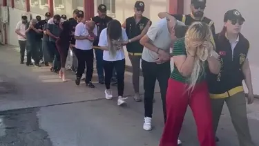 Adana'da fuhuş şebekesine operasyon! 32 milyonluk hesaba el konuldu