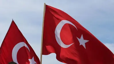 30 Ağustos tatil bilgisi 2025: 30 Ağustos Zafer Bayramı resmi tatil mi, 29 Ağustos yarım gün mü?