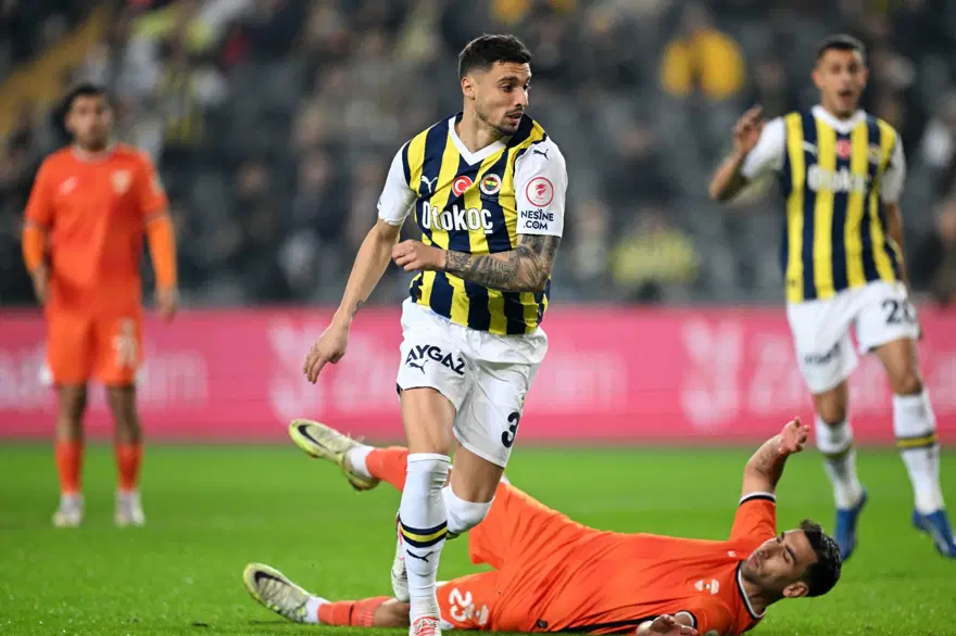 Fenerbahçe, Adanaspor'u farklı yendi: Türkiye Kupası'nda son 16'ya kaldı 