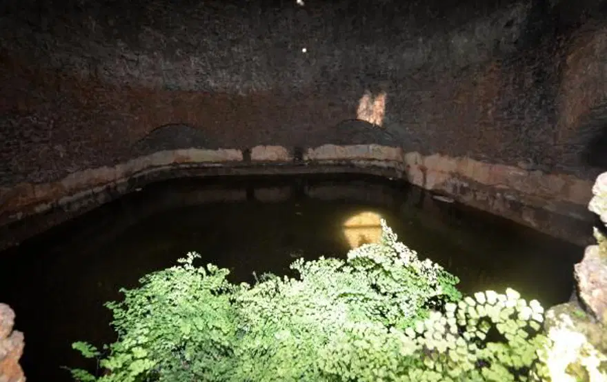 Antalya'da tarihi sarnıçlar bakıma muhtaç 6