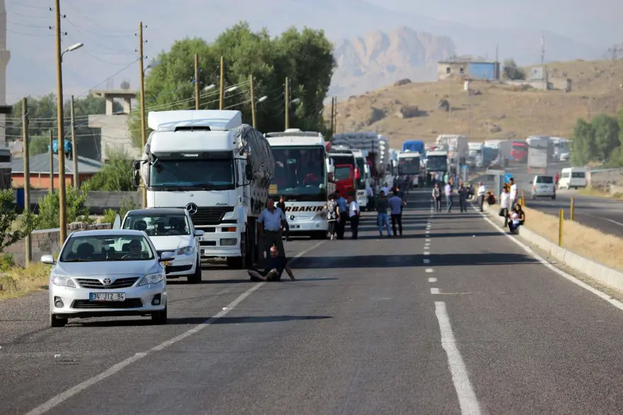 Iğdır - Doğubayazıt karayolu açıldı 4 Iğdır - Doğubayazıt karayolu açıldı 4