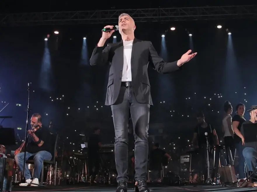 Özcan Deniz’in 300 dolarlık konser biletleri günler öncesinden tükendi (İsrail'de Özcan Deniz izdihamı) 
