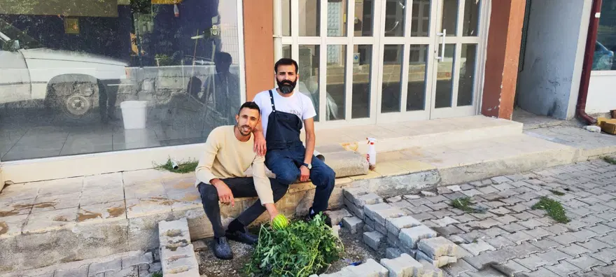 Yol ortasında karpuz çıktı! Görenler hayrete düştü 3 Yol ortasında karpuz çıktı! Görenler hayrete düştü 3