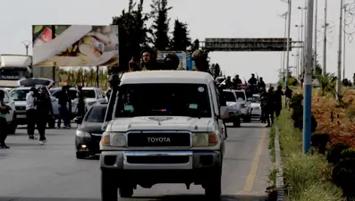 PKK/YPG'li 250 terörist Halep'ten çekilmeye başladı