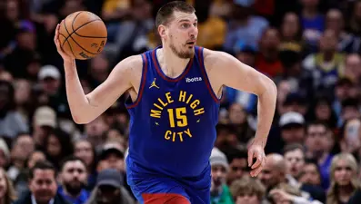 Nikola Jokic'in çılgın triple-double performansı Nuggets'a galibiyeti getirdi