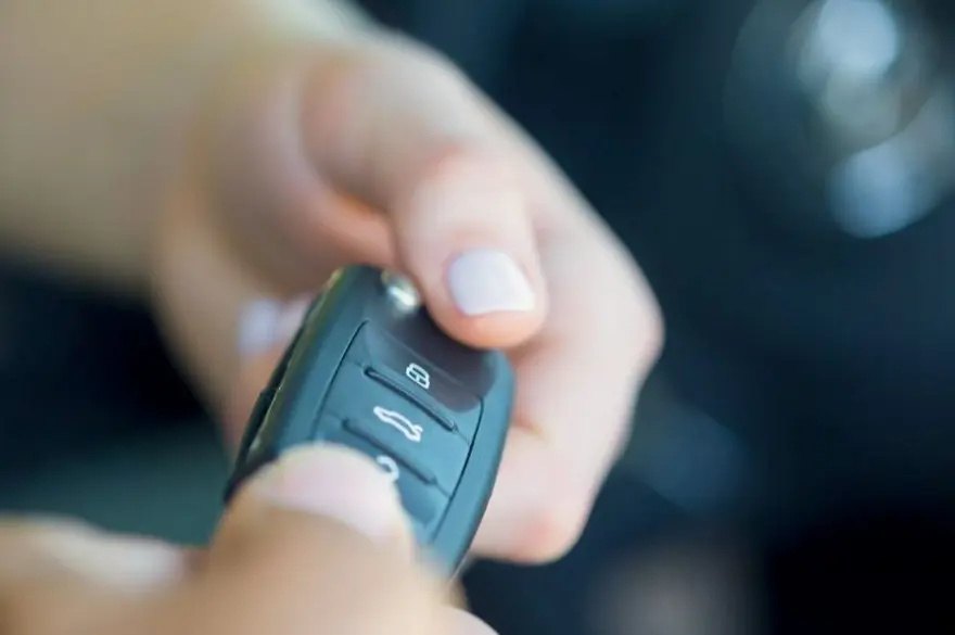 Otomobil fiyatları düşecek mi? (Matrah nedir, matrah artırımı otomobil fiyatlarını nasıl etkiler?) Otomobil fiyatları düşecek mi? (Matrah nedir, matrah artırımı otomobil fiyatlarını nasıl etkiler?)