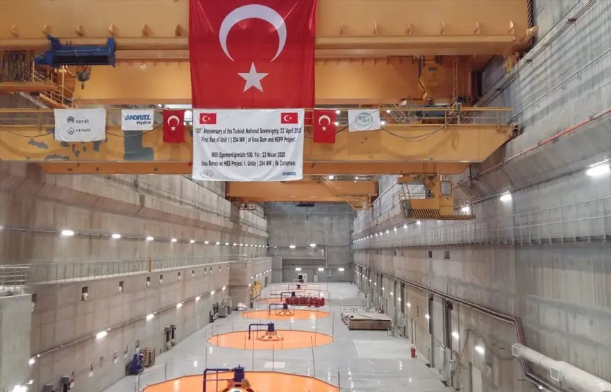 Ilısu Barajı'nda ilk türbin test amaçlı döndürüldü 3