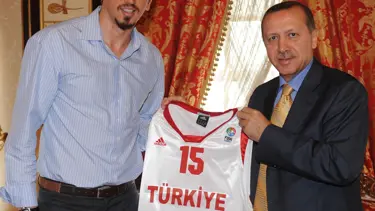 Hidayet Başbakan'ı ziyaret etti