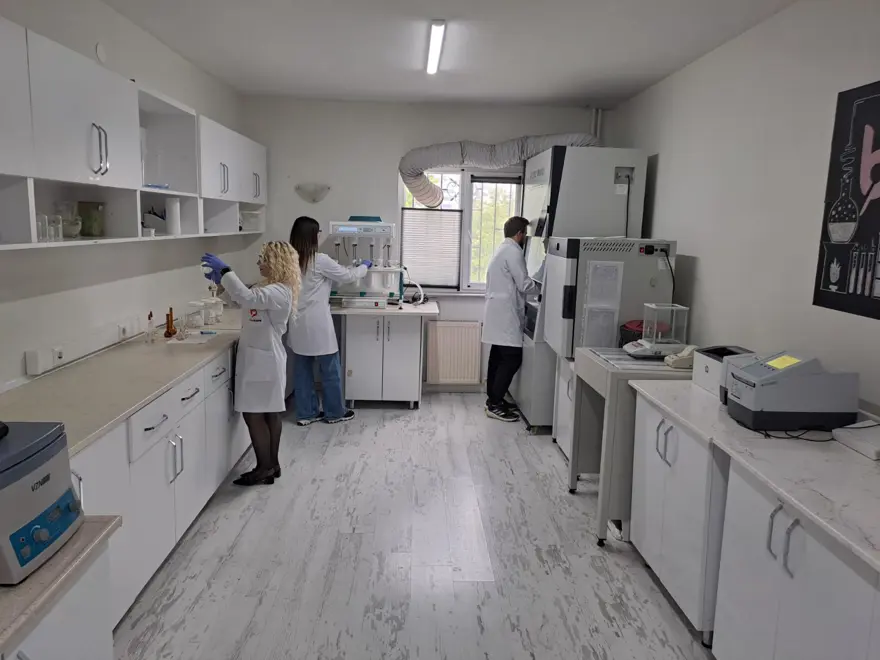 Girişimcilik desteğiyle ithal ilaçların prototipini üretti 1