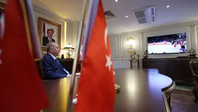 Cumhurbaşkanı Erdoğan, 12 Dev Adam'ın maçını izledi