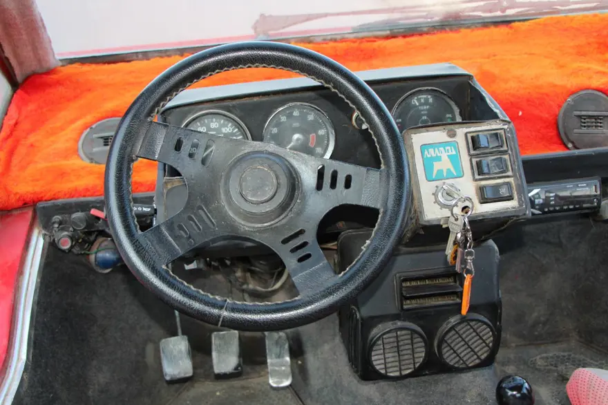 1975 model ‘Anadol Böcek’ 230 bin liraya satılık 6