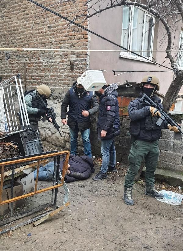 Kırmızı bültenle aranıyordu: DAEŞ üyesi Eskişehir'de yakalandı
