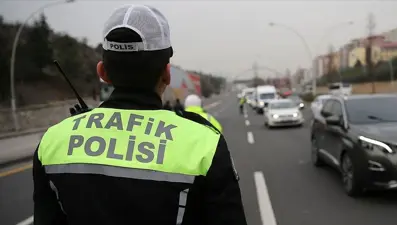 İstanbul'da pazar günü bu yollar trafiğe kapatılacak