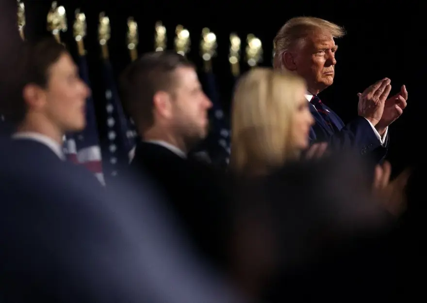 FBI Donald Trump'ın evine baskın yaptığında kızı Ivanka Trump neredeydi? 4