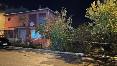 Uşak'ta evlat dehşeti: Üç kişiyi bıçakla yaraladı