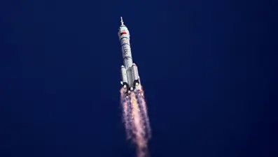 Uzayda gövde gösterisi! Çin'in yeni uydusu Şıyan-29 görevde