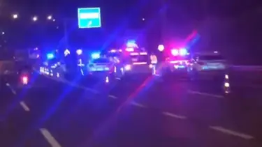 Otoyolda arızalanan otomobilini iterken arkadan gelen araç çarptı: 1 ölü