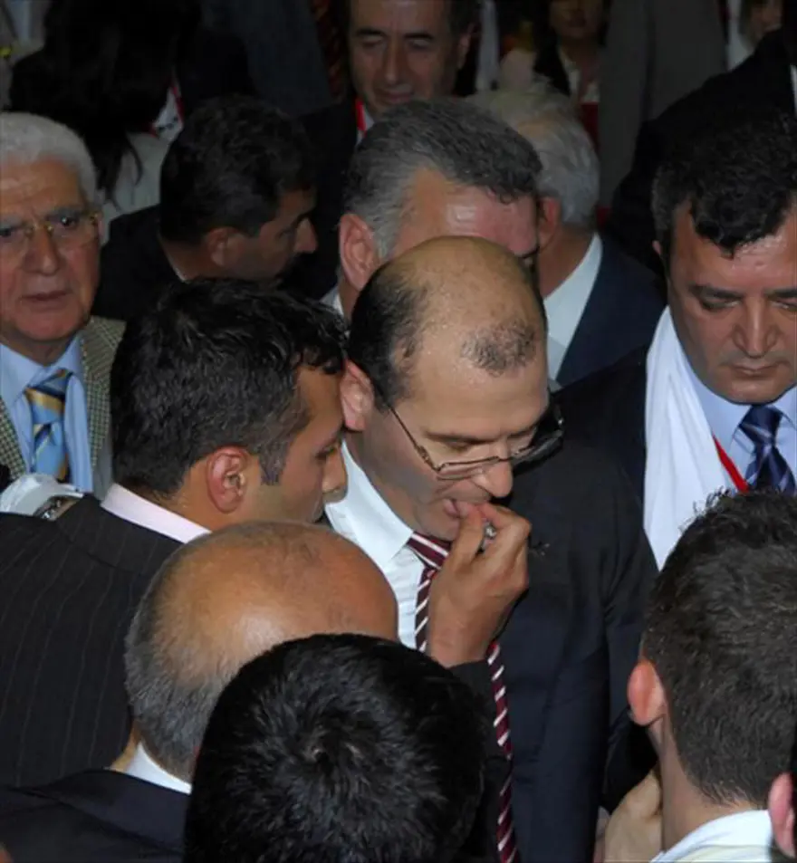 Demokrat Parti Kongresi 3