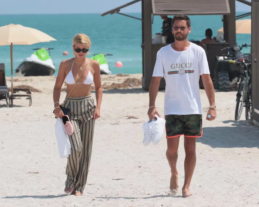 Scott Disick ile Sofia Richie dudak dudağa 2