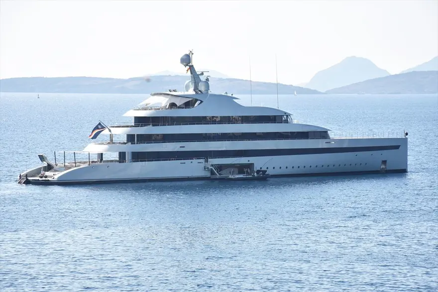 Çevre dostu mega yat "Savannah" Bodrum'da 6