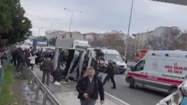 İstanbul Silivri'de zincirleme kaza: 1'i ağır 28 yaralı