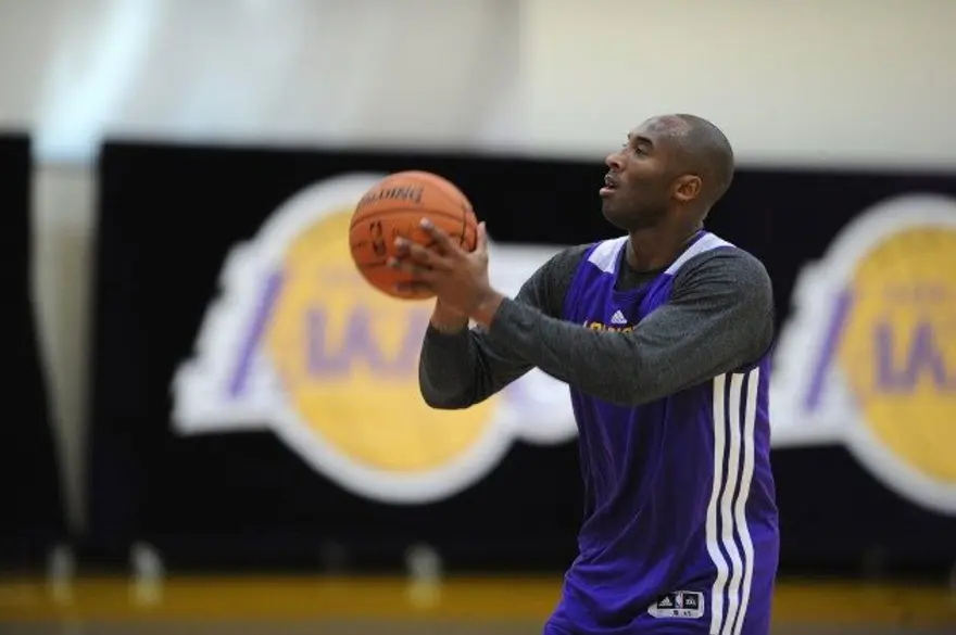 Kobe herkesi haşladı 9