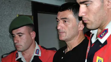 Ayhan Çarkın kimin adını verdi?