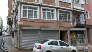 İstanbul'da kadın cinayeti: Kızının doğum gününde eşini kömürlükte öldürdü İstanbul'da kadın cinayeti: Kızının doğum gününde eşini kömürlükte öldürdü