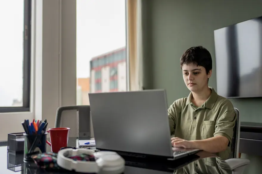 Milyonlarca kişi, teşhis edilmemiş otizmle yaşıyor 2