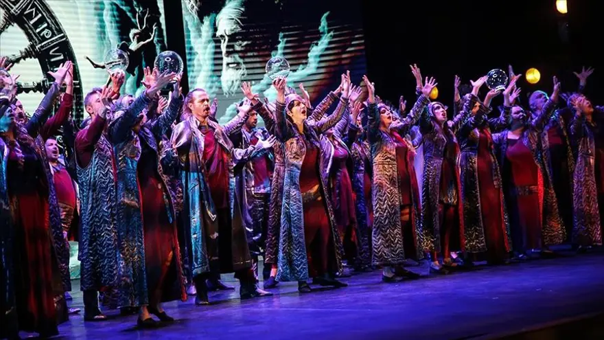 Mersin Devlet Opera ve Balesi'ne 30. yıl kutlaması 