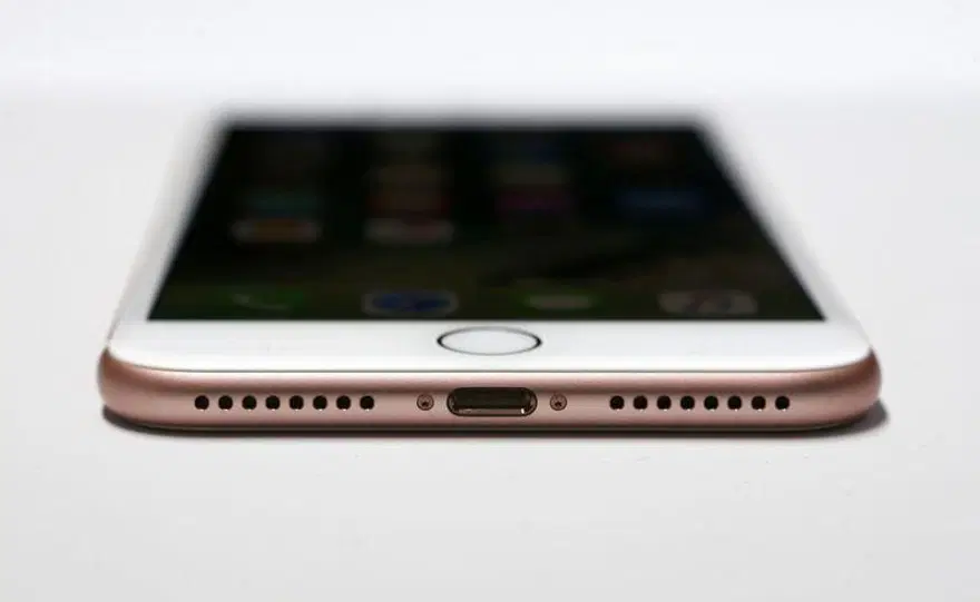 iPhone 7 24 iPhone 7 24