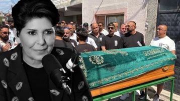 Cansever son yolculuğuna uğurlandı. Türkiye'den yalnızca üç isim katıldı