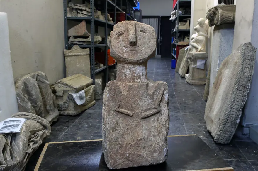 İzmir'de 11 bin 500 yıllık heykel bulundu 6
