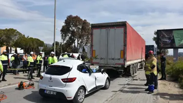 TIR'a arkadan ok gibi saplandı