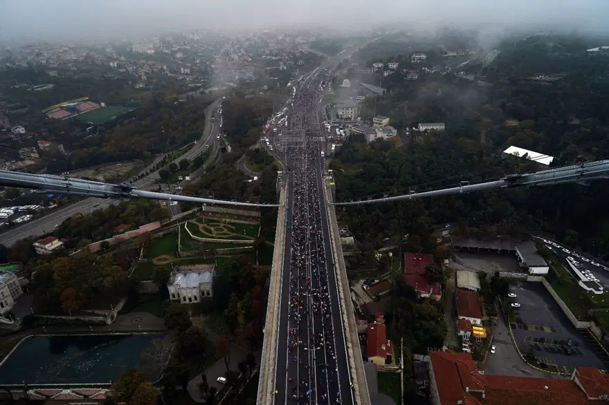 İstanbul Maratonu'ndan renkli görüntüler 18