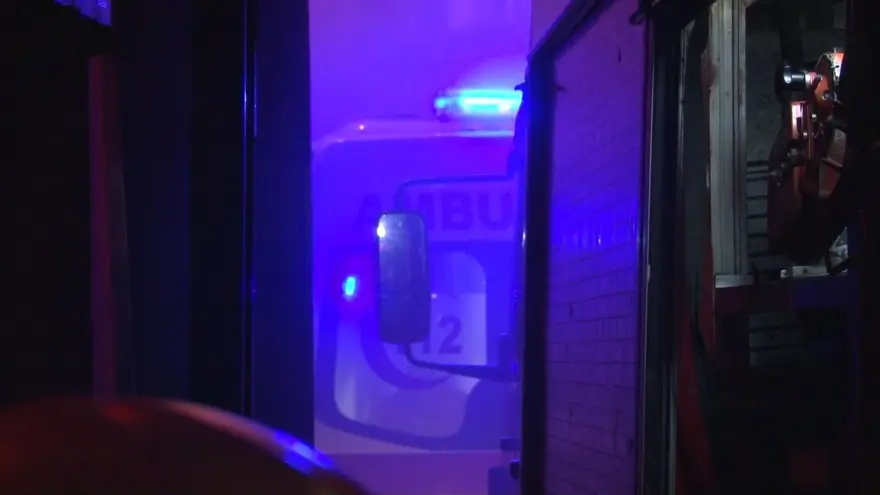 Beşiktaş’ta 4 katlı binanın çatı katında korkutan yangın 7