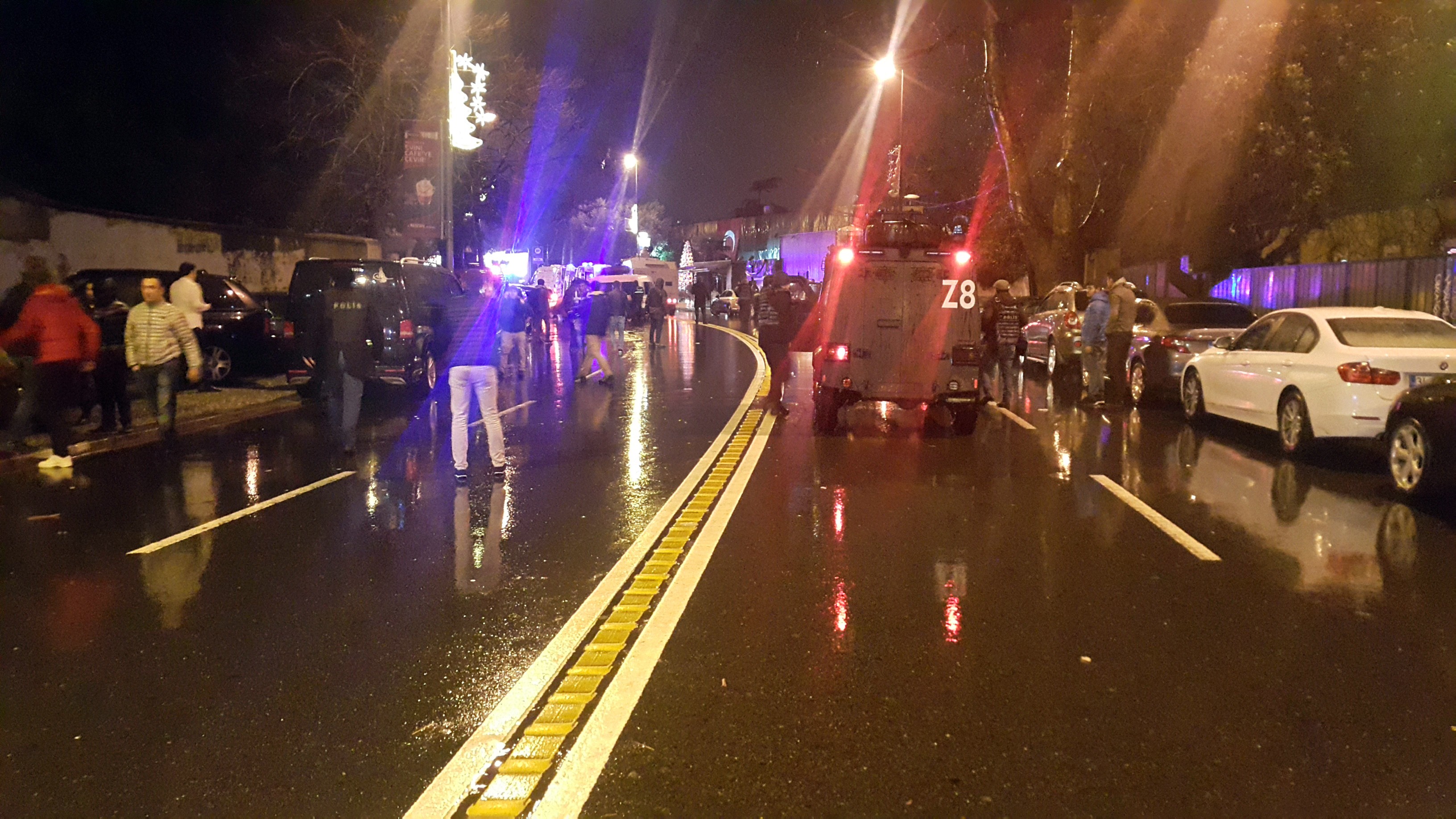 Reina gece kulübüne terör saldırısı: 39 kişi hayatını kaybetti