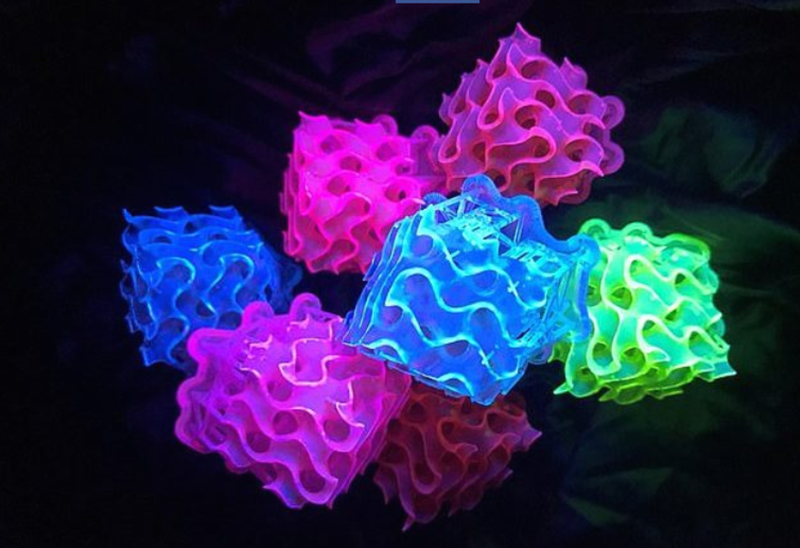 KATI HALE GEÇTİĞİNDE PARLAKLIĞINI KORUYOR 1