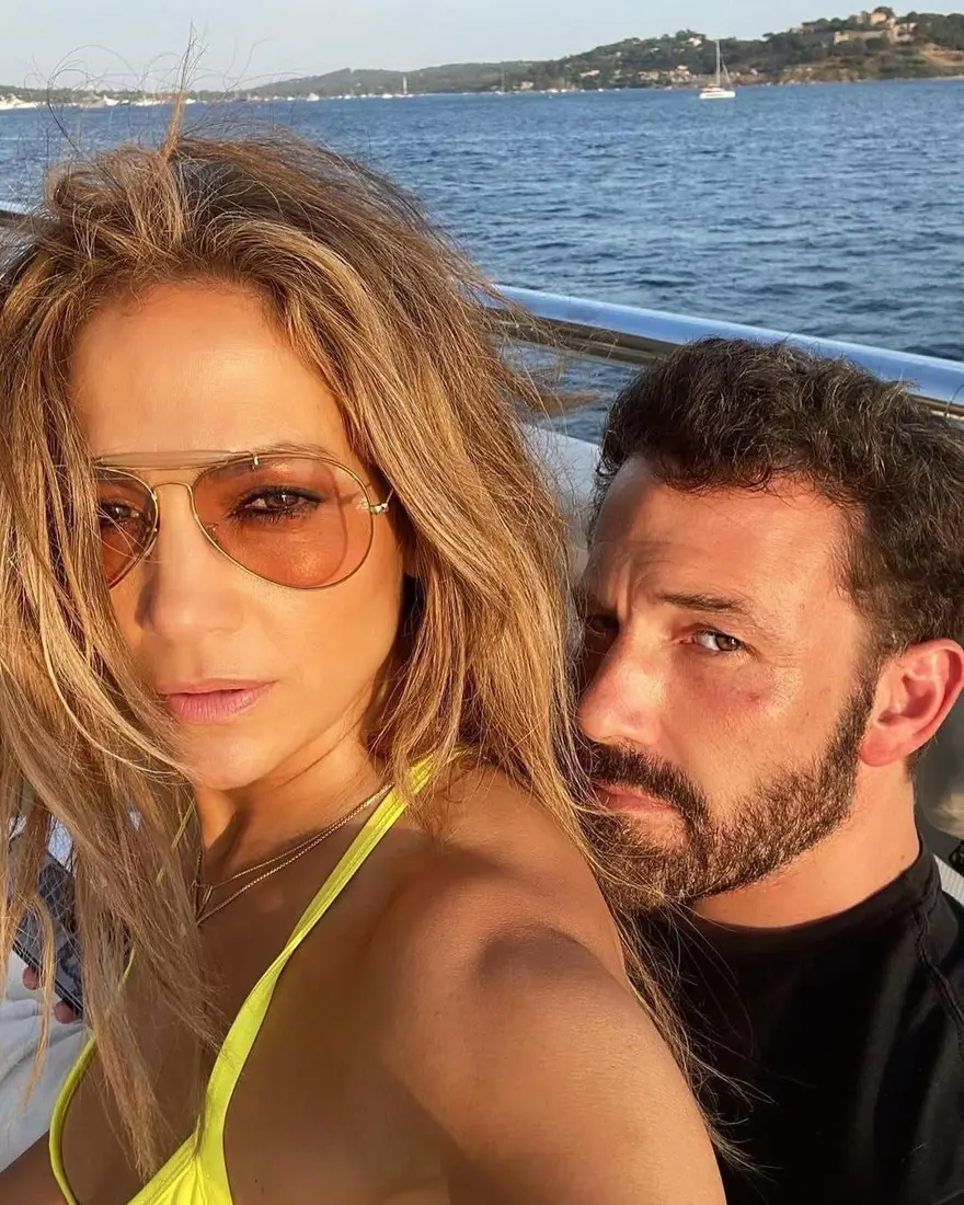 JENNIFER LOPEZ-BEN AFFLECK 12