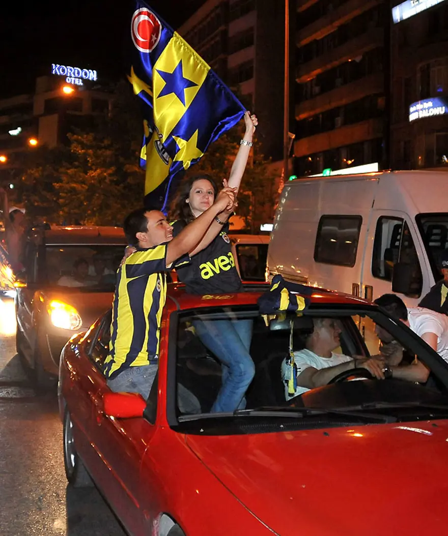 Her yer sarı lacivert 6