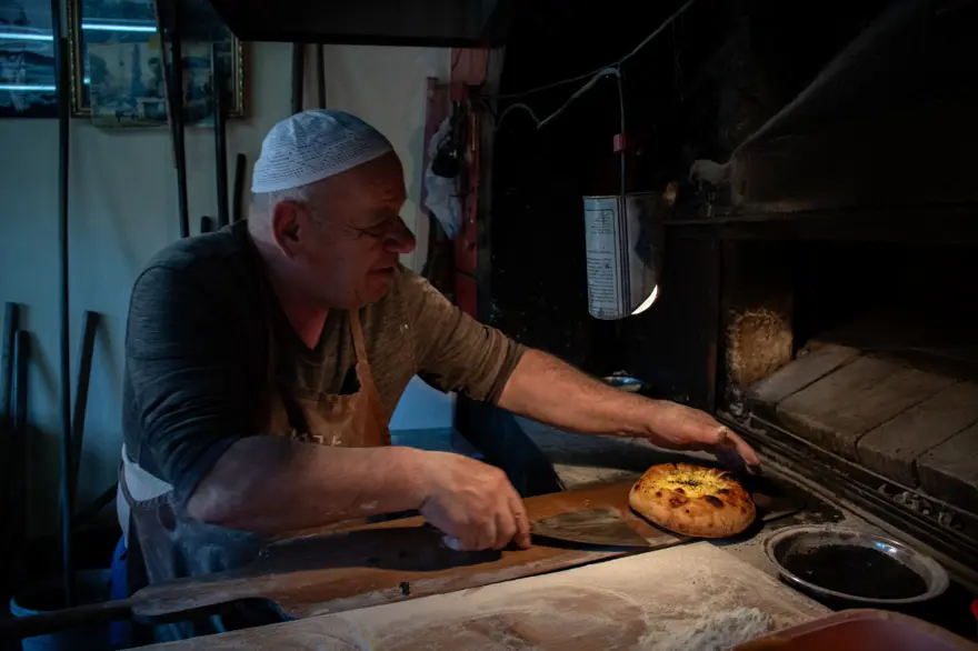 İftar sofralarının baş tacı: İçinde yumurta, et, tereyağı ve lor peyniri var 