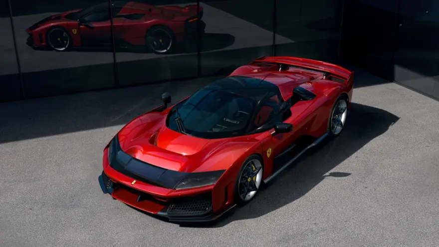 Ferrari F80 tanıtıldı: Sadece 799 adet üretilecek 