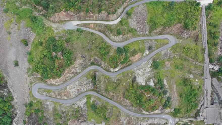 Korku saçan 21 virajlı yol 4